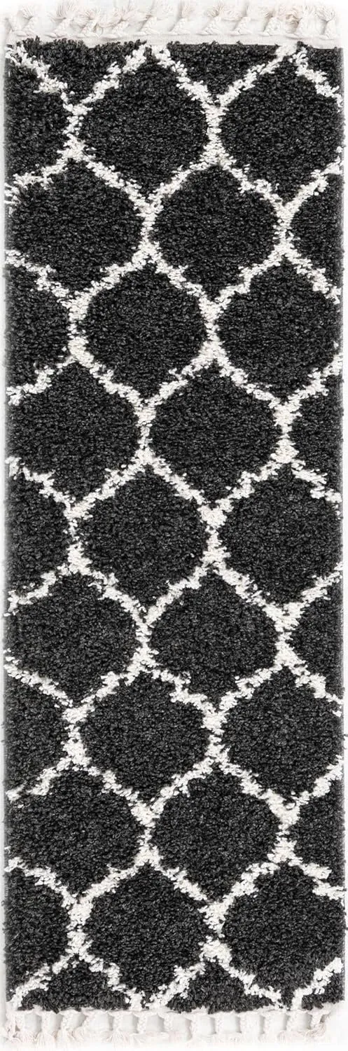 Unique Loom Hygge Shag Collection Area Rug - Trellis (2' 2" x 6' 1" Runner, Black and White)