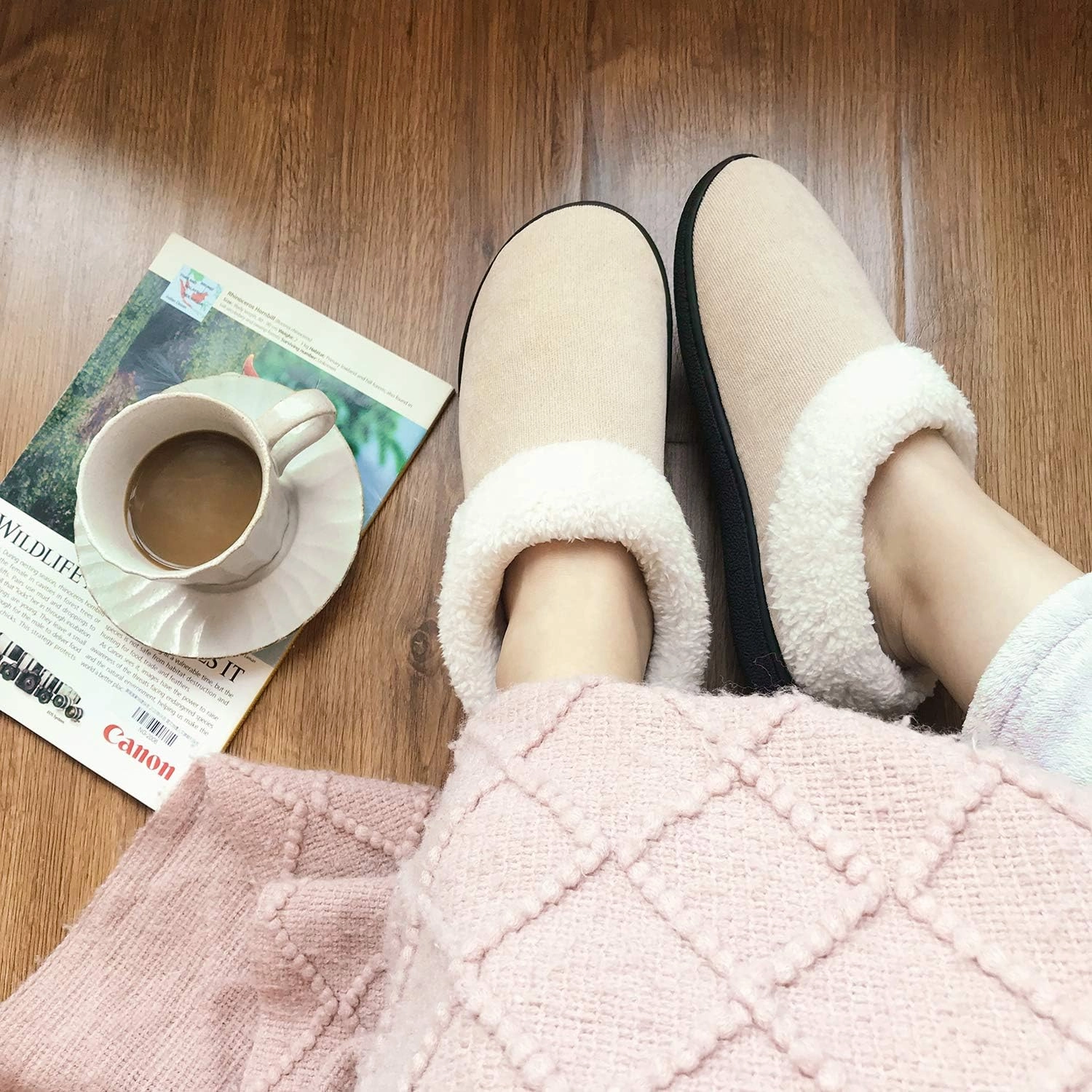 VONMAY Fuzzy House Slippers for Women Memory Foam Slippers with Fleece Collar Indoor Outdoor